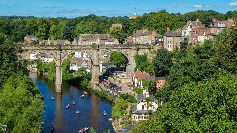 Sleepy Hollow Holiday Home Knaresborough Extérieur photo